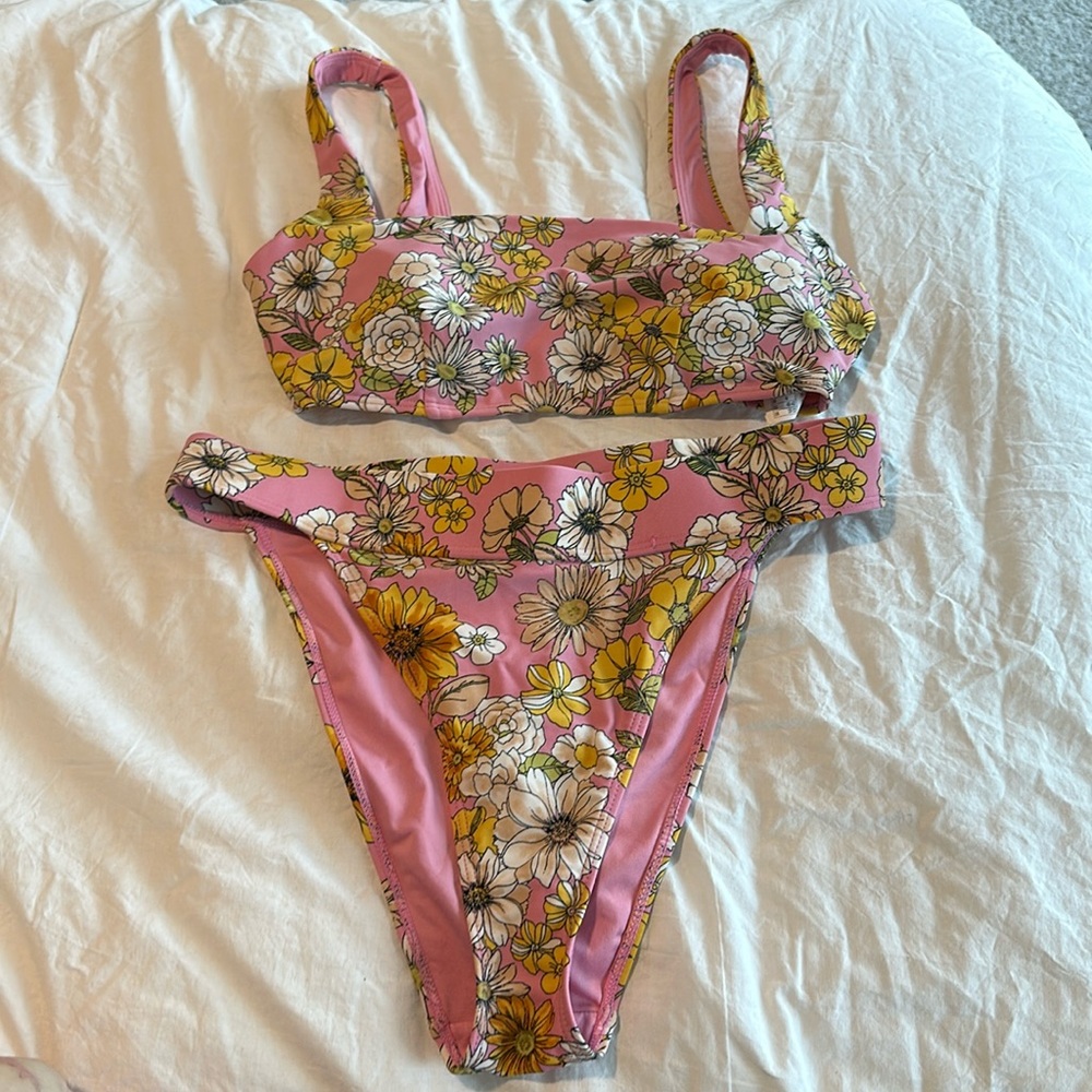Floral high waisted bikini